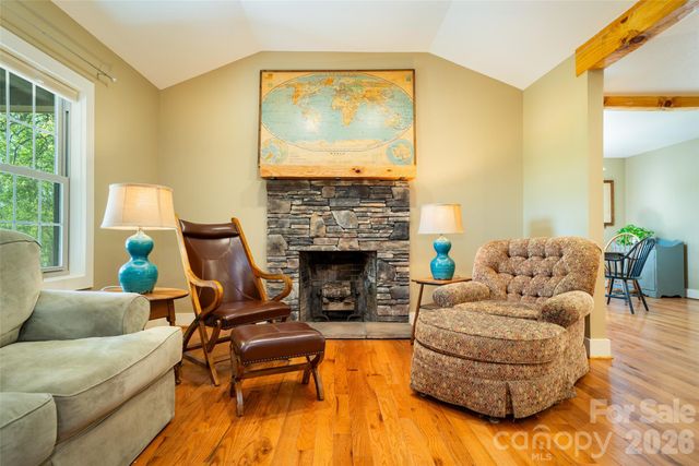 328 Old Greenville Road, Zirconia, NC 28790