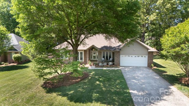 228 Timberlane Drive, Belmont, NC 28012