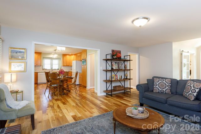 228 Timberlane Drive, Belmont, NC 28012