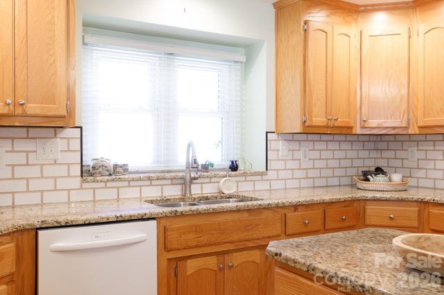 228 Timberlane Drive, Belmont, NC 28012