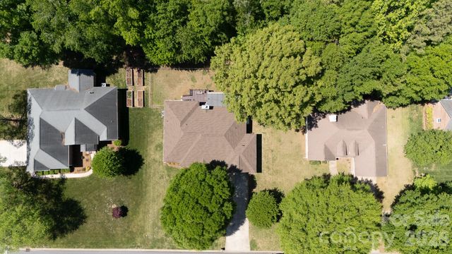 228 Timberlane Drive, Belmont, NC 28012