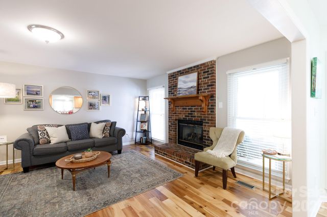 228 Timberlane Drive, Belmont, NC 28012