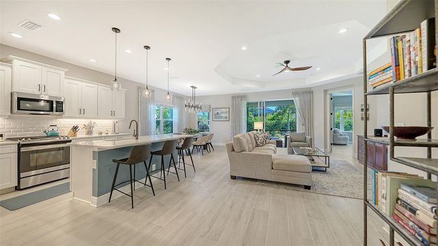 2550 WILD CHERRY PATH, Sarasota, FL 34240