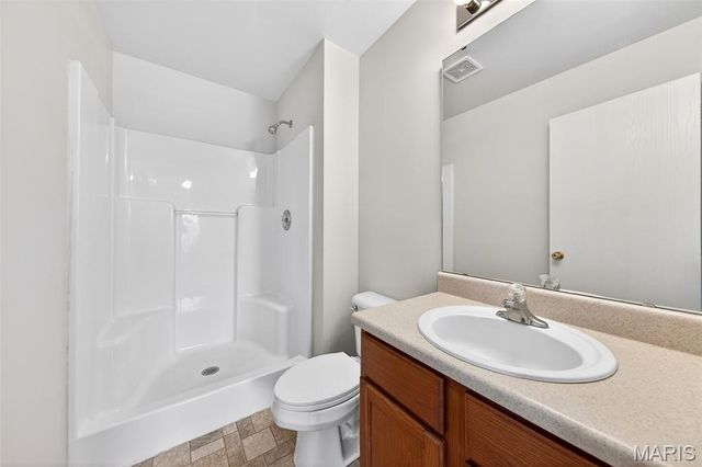 111 Wren Wood Drive, St Clair, MO 63077