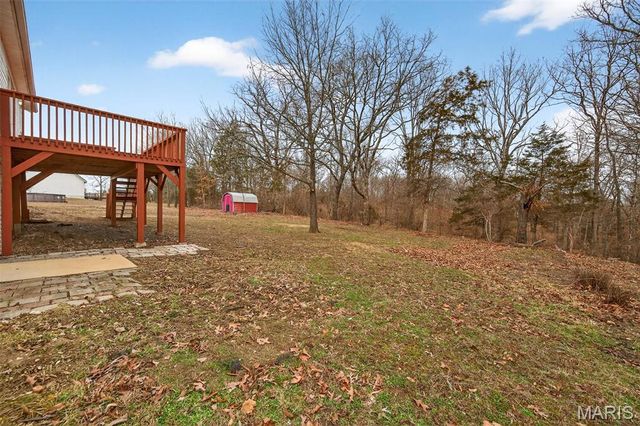 111 Wren Wood Drive, St Clair, MO 63077