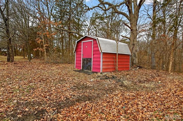 111 Wren Wood Drive, St Clair, MO 63077