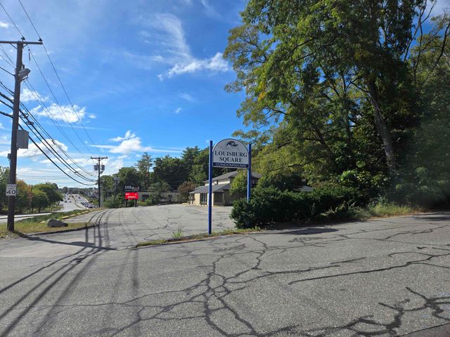 6 Louisburg Sq Apt 2, Nashua, NH 03060
