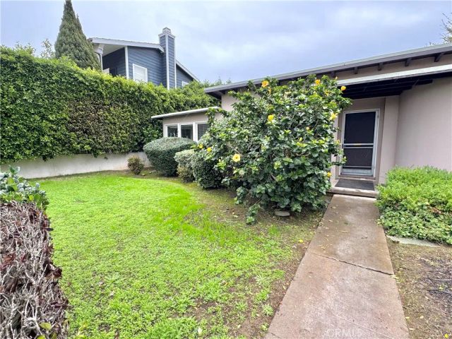 428 Holmwood, Newport Beach, CA 92663