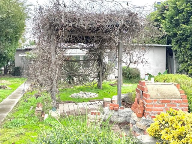 428 Holmwood, Newport Beach, CA 92663