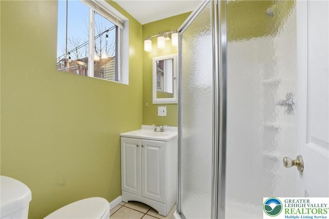 32 North 8th Street, Easton, PA 18042