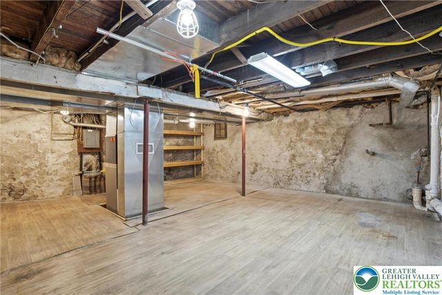 32 North 8th Street, Easton, PA 18042