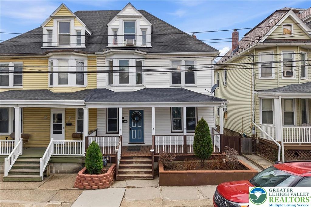 32 North 8th Street, Easton, PA 18042