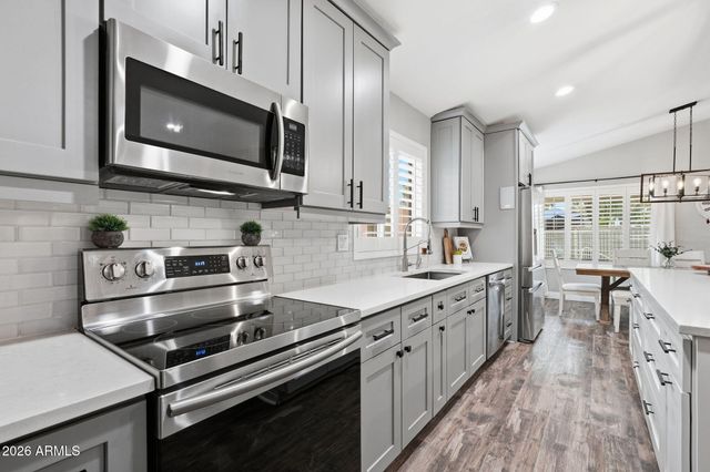122 S JACKSON Street, Chandler, AZ 85225