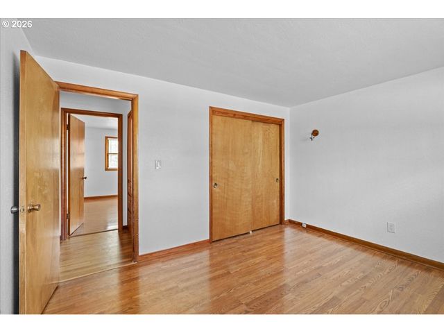 4081 HAWTHORNE Ave Ne, Salem, OR 97301