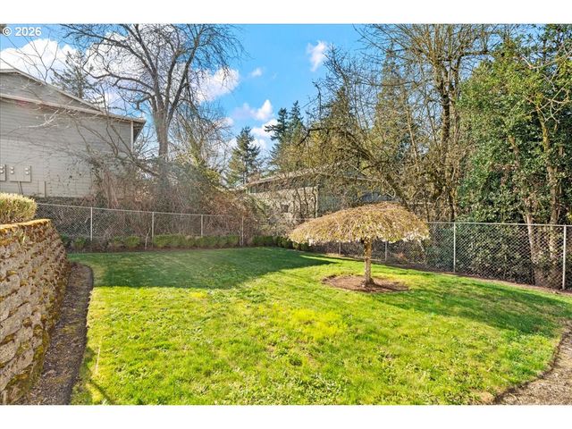 4081 HAWTHORNE Ave Ne, Salem, OR 97301