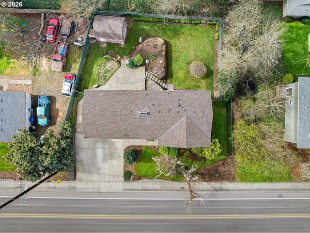 4081 HAWTHORNE Ave Ne, Salem, OR 97301