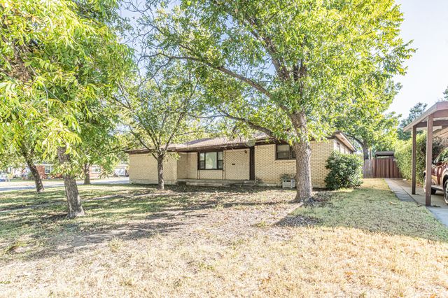 801 Ala Drive, White Settlement, TX 76108