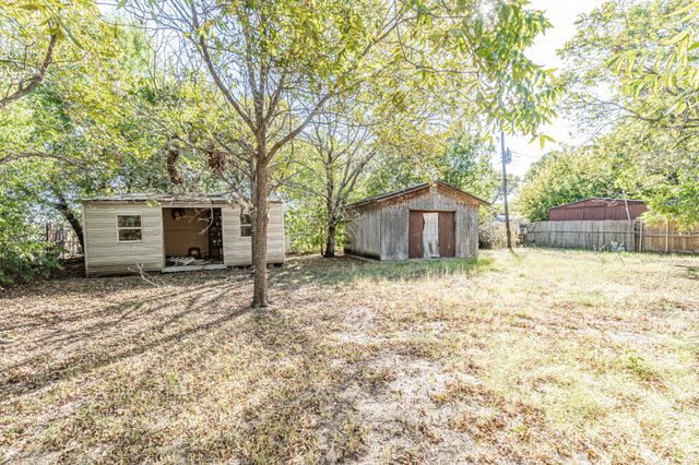 801 Ala Drive, White Settlement, TX 76108