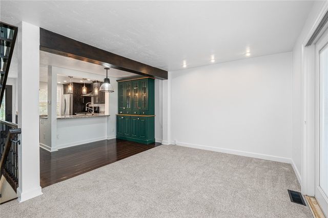 1120 Highland Ave, Pitcairn, PA 15140