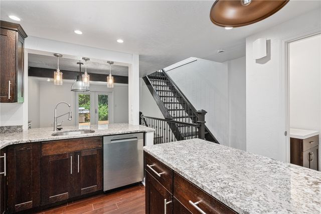 1120 Highland Ave, Pitcairn, PA 15140