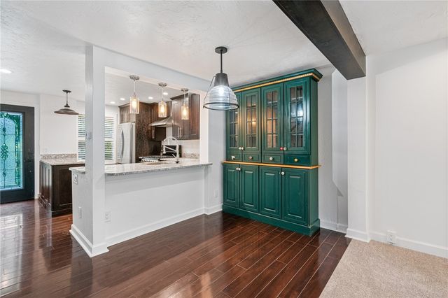 1120 Highland Ave, Pitcairn, PA 15140