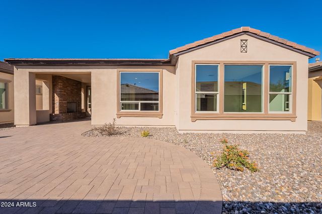 375 E BRACCIANO Avenue, San Tan Valley, AZ 85140