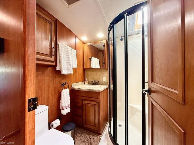 343 Bobcat RUN, Naples, FL 34114