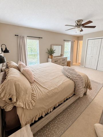 2322 Colleen Drive Drive, Pearland, TX 77581