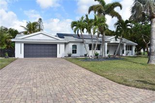 2443 SE 28th ST, Cape Coral, FL 33904