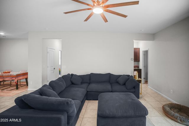 2487 E BOULDER Avenue, Apache Junction, AZ 85119