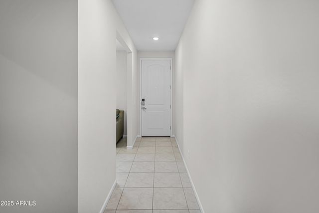 2487 E BOULDER Avenue, Apache Junction, AZ 85119