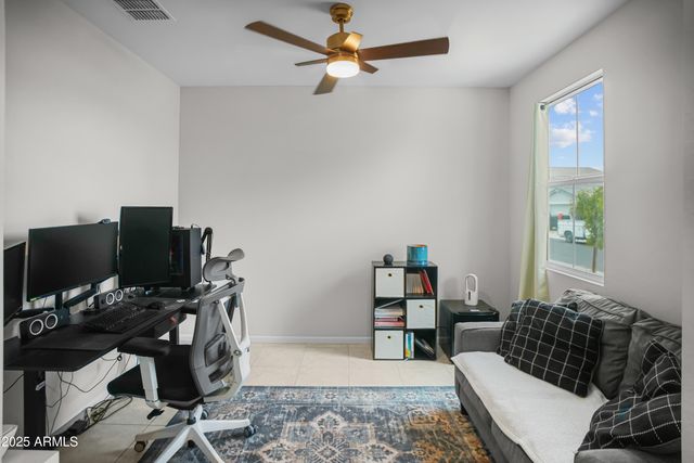 2487 E BOULDER Avenue, Apache Junction, AZ 85119