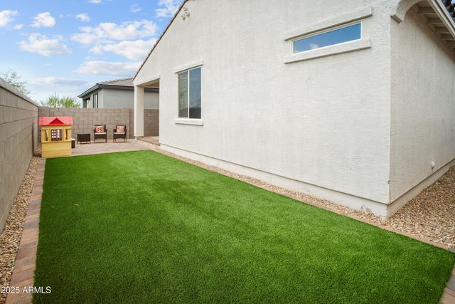 2487 E BOULDER Avenue, Apache Junction, AZ 85119