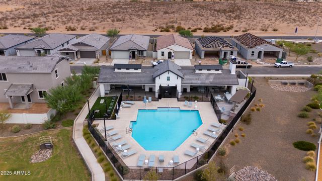 2487 E BOULDER Avenue, Apache Junction, AZ 85119