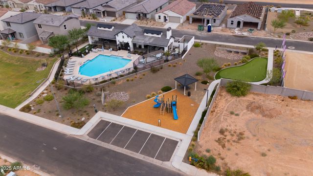 2487 E BOULDER Avenue, Apache Junction, AZ 85119