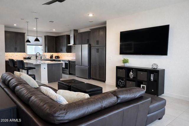 11300 N CASA DEGA Drive 1033, Surprise, AZ 85388