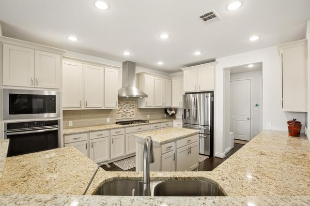 4007 Harmony Breeze Lane, Fulshear, TX 77441