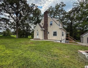 865 South Friendship, Paducah, KY 42003