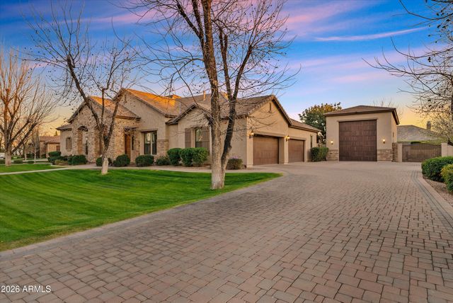 20263 E SUNSET Court, Queen Creek, AZ 85142