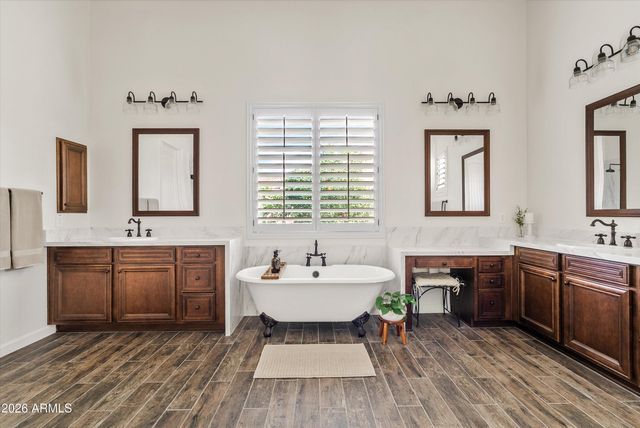 20263 E SUNSET Court, Queen Creek, AZ 85142