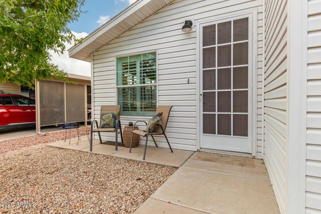 3301 S GOLDFIELD Road 2004, Apache Junction, AZ 85119