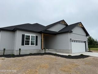 154 Planters Walk Drive, Snow Hill, NC 28580