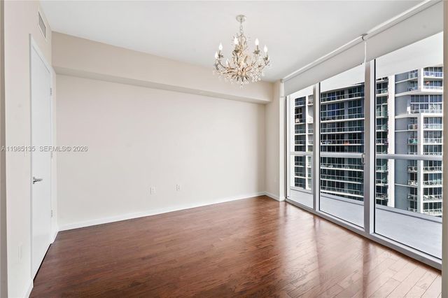 495 Brickell Ave 3904, Miami, FL 33131