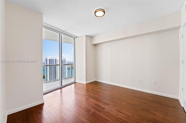 495 Brickell Ave 3904, Miami, FL 33131