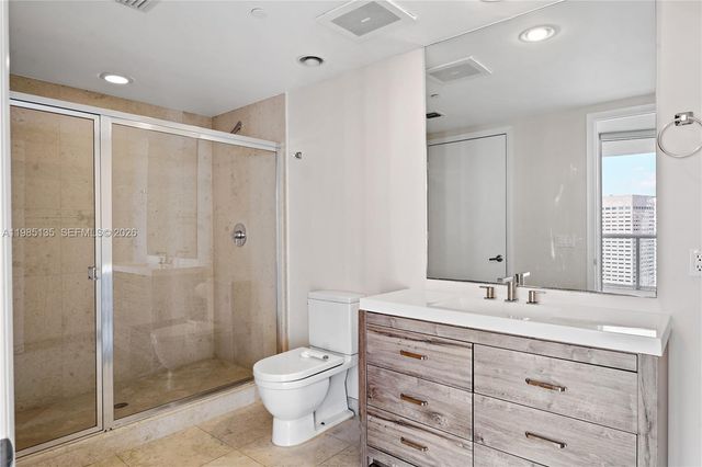 495 Brickell Ave 3904, Miami, FL 33131