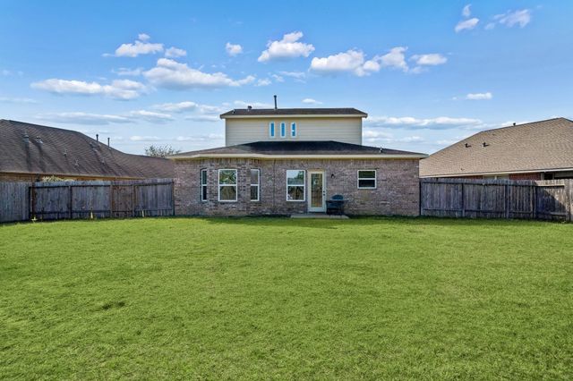 110 Country Crossing Circle, Magnolia, TX 77354