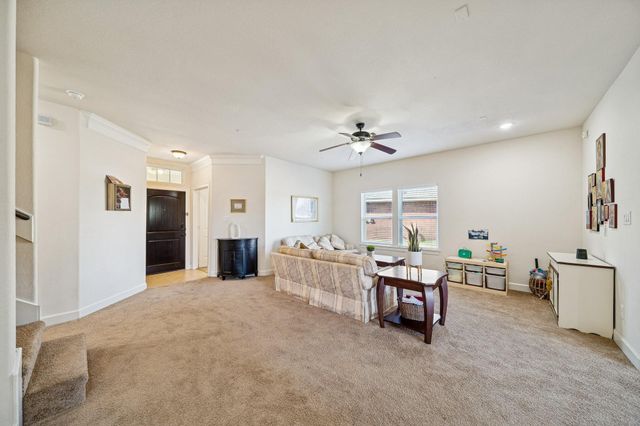 110 Country Crossing Circle, Magnolia, TX 77354