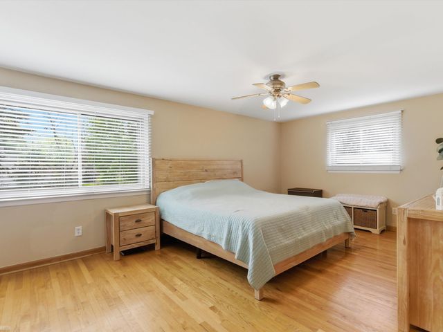 2148 Pandora Drive, Sterling Heights, MI 48310