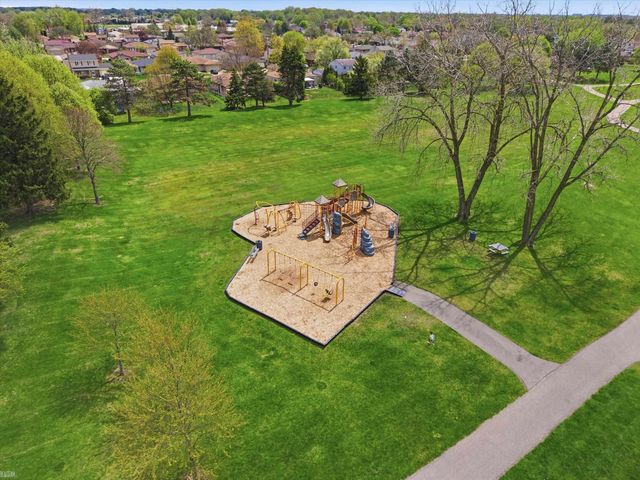 2148 Pandora Drive, Sterling Heights, MI 48310