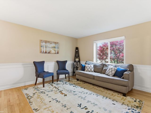 2148 Pandora Drive, Sterling Heights, MI 48310